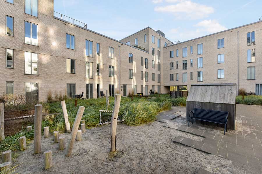 Strandparken 1 - Unikke lejeboliger ved Køge Bugt - Juli Living